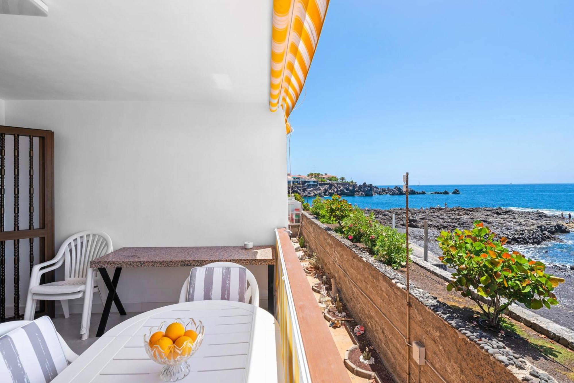 Neptuno Ocean View, Beach Line With Pool Puerto de Santiago  Zewnętrze zdjęcie